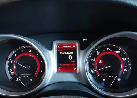 2016 Dodge Journey R/T z USA, uszkodzony, nr VIN 3C4PDDEGXGT117419